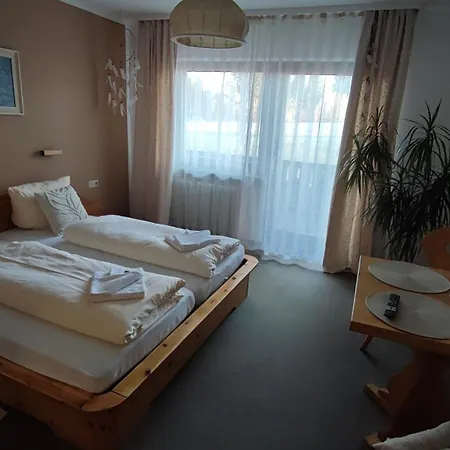 Landgasthaus Backhof-helmle *